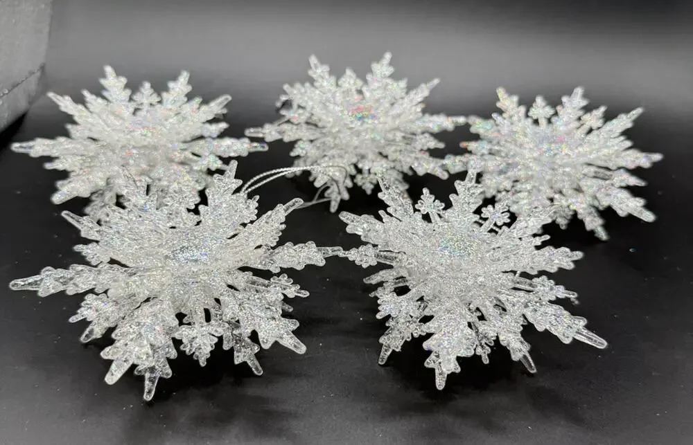 Beautiful Acrylic 3D Iridescent SNOWFLAKE Christmas Ornaments Set Of 5 -LO23